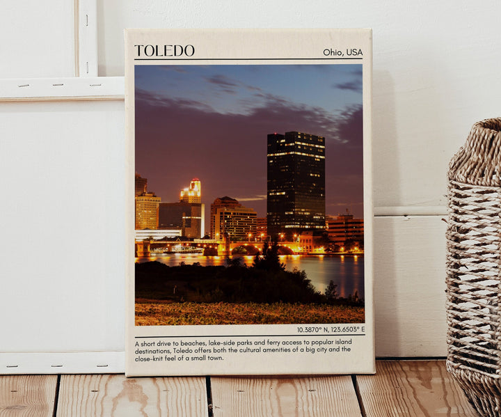 Toledo Minimal Wall Art, Ohio, USA